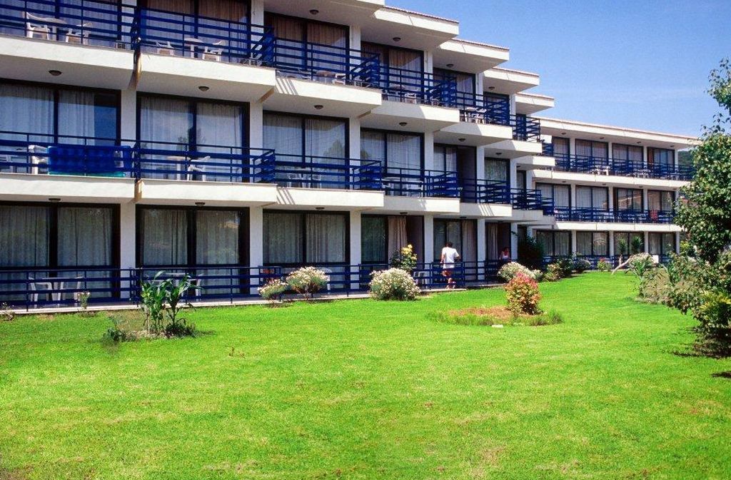 Nasos Hotel & Resort Moraitika Exterior photo